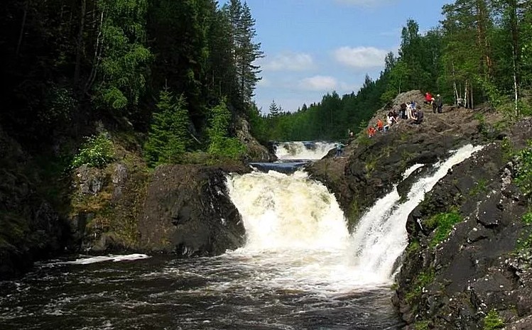 Водопад Карелия